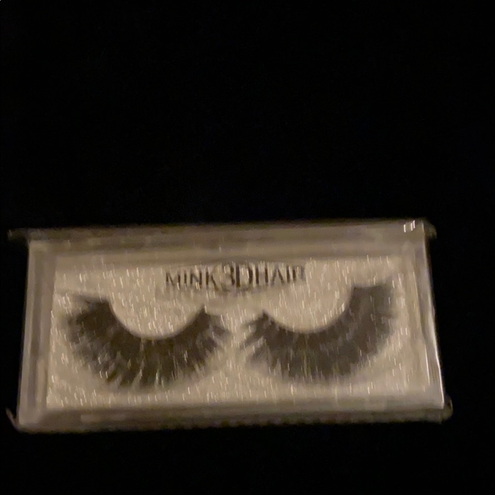 Eyelashes